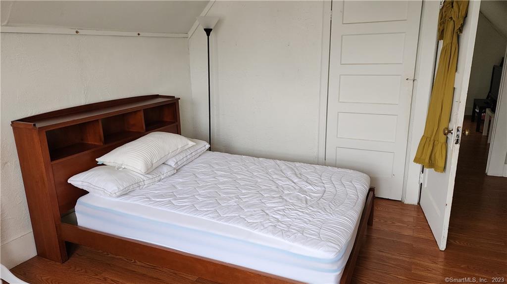 West Hartford, Connecticut 06119, United States, 2 Bedrooms Bedrooms, ,1 BathroomBathrooms,Residential,Active,26207