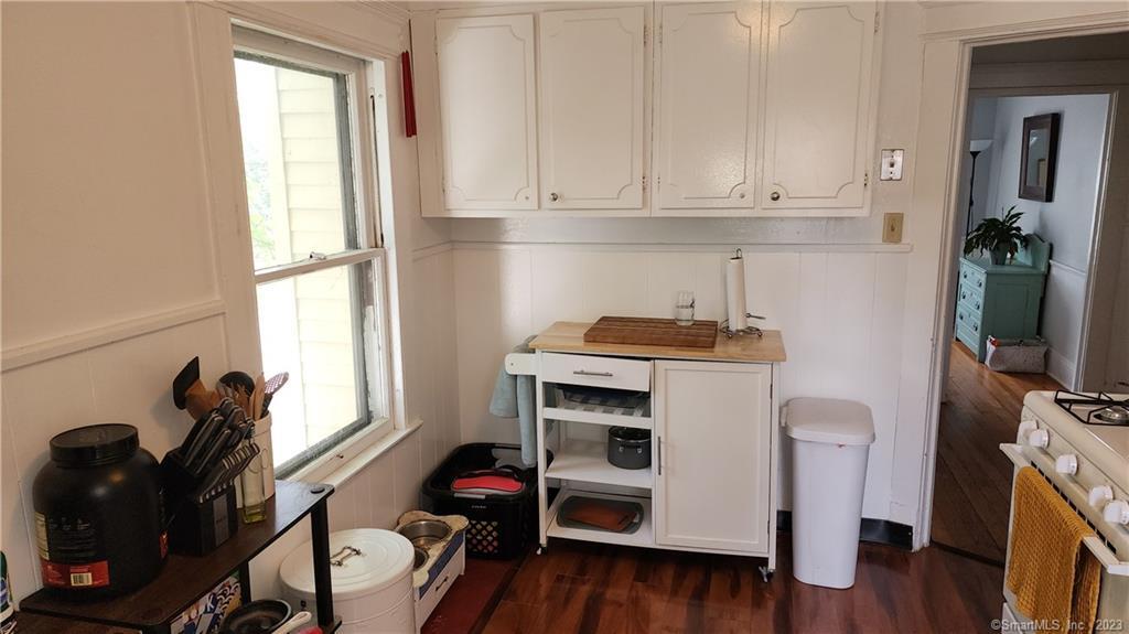 West Hartford, Connecticut 06119, United States, 2 Bedrooms Bedrooms, ,1 BathroomBathrooms,Residential,Active,26207