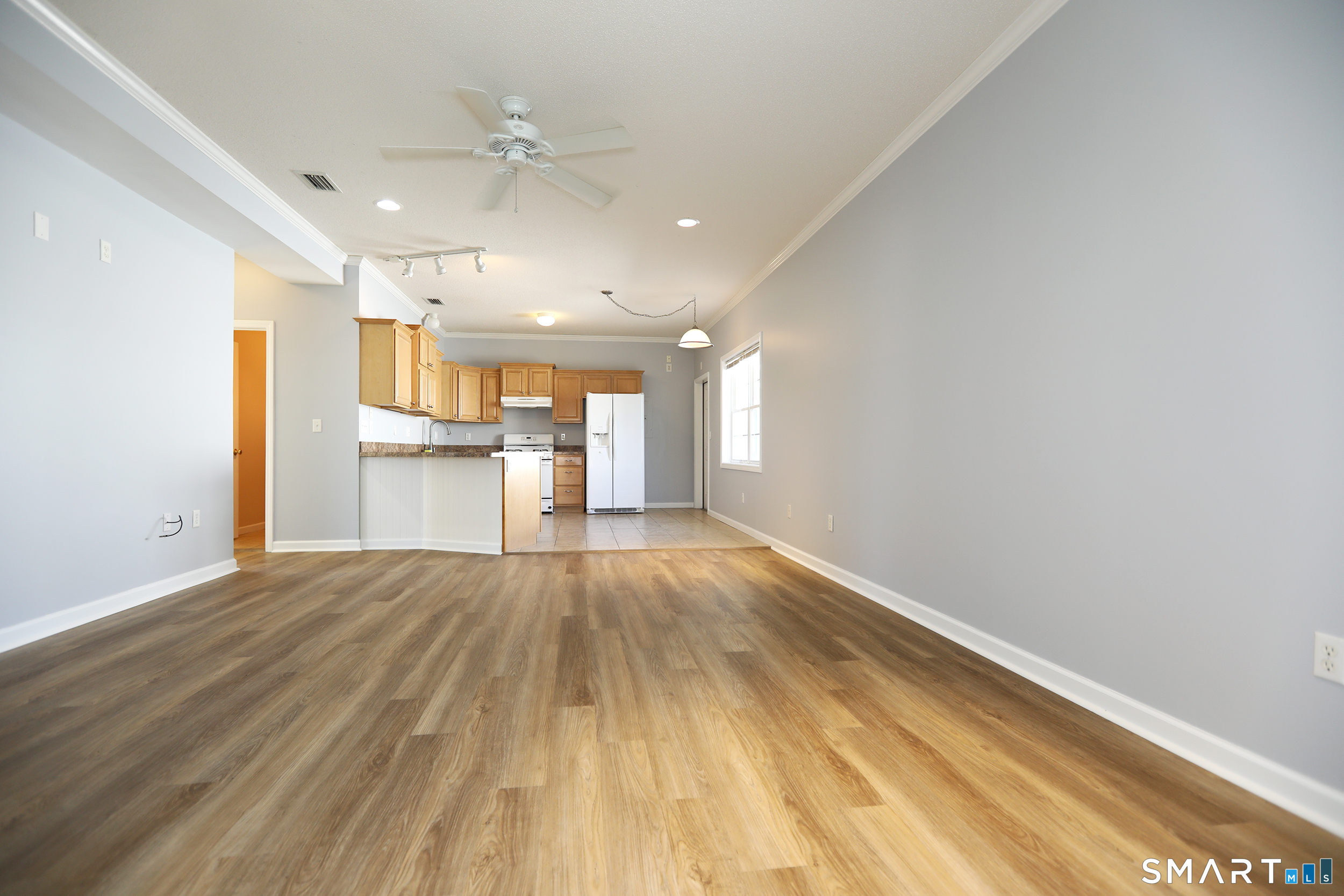 27 Pasco Drive B