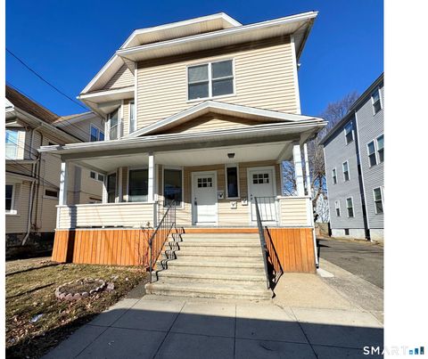 Photo of 74 Garfield Avenue #2nd floor, Bridgeport, CT 06606 (MLS # 24149633)