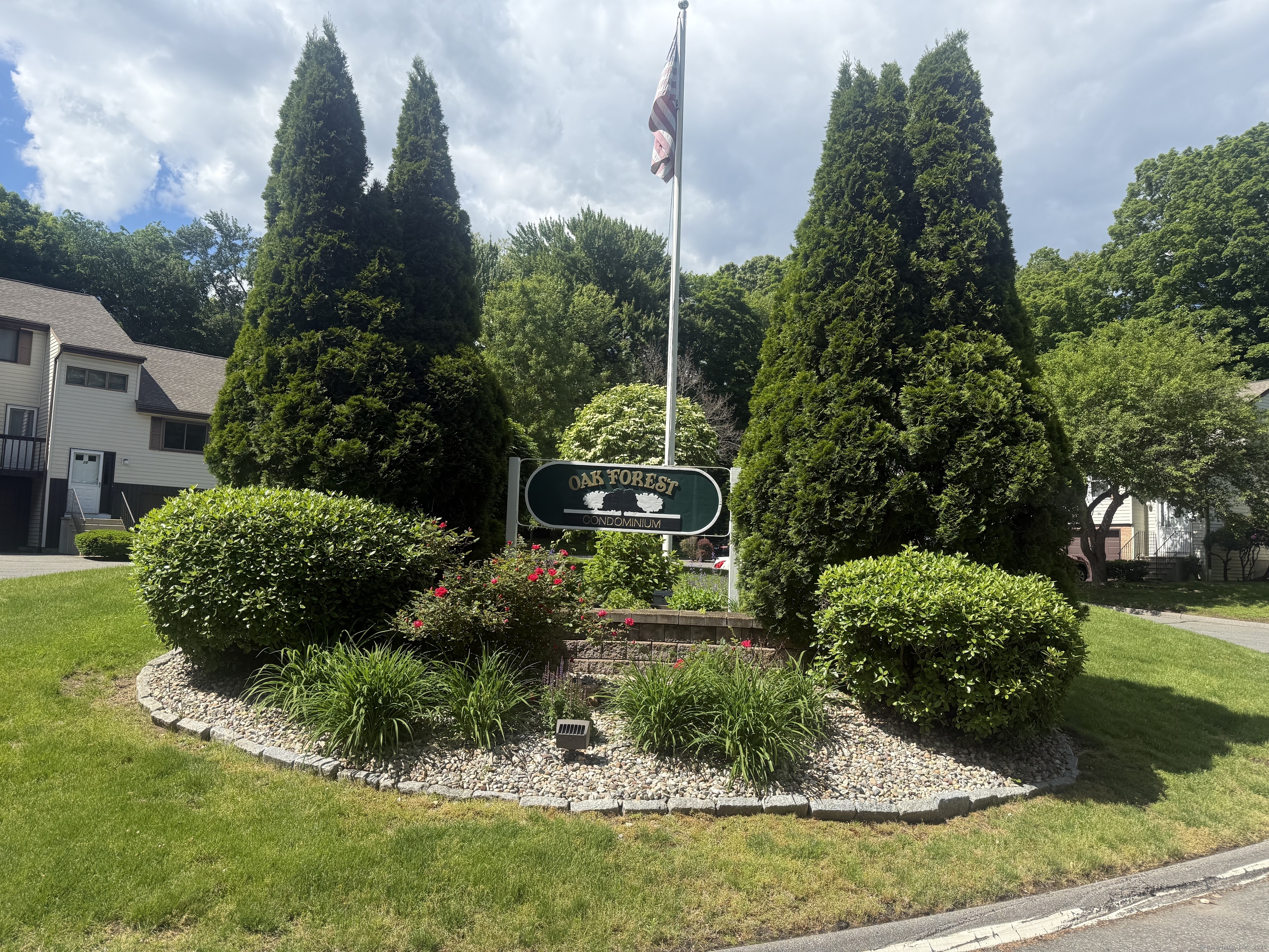 9 Oak Forest Drive #5, Manchester, Connecticut image 1