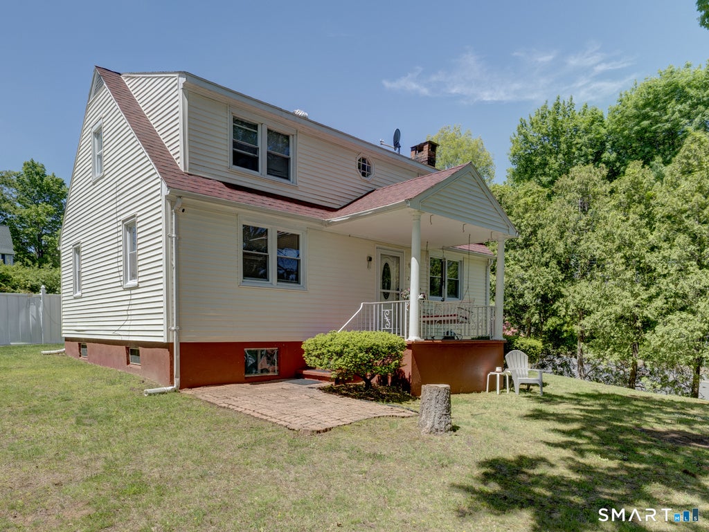 Photo of 276 Farmington Avenue, New Britain, CT 06053 (MLS # 24176348)