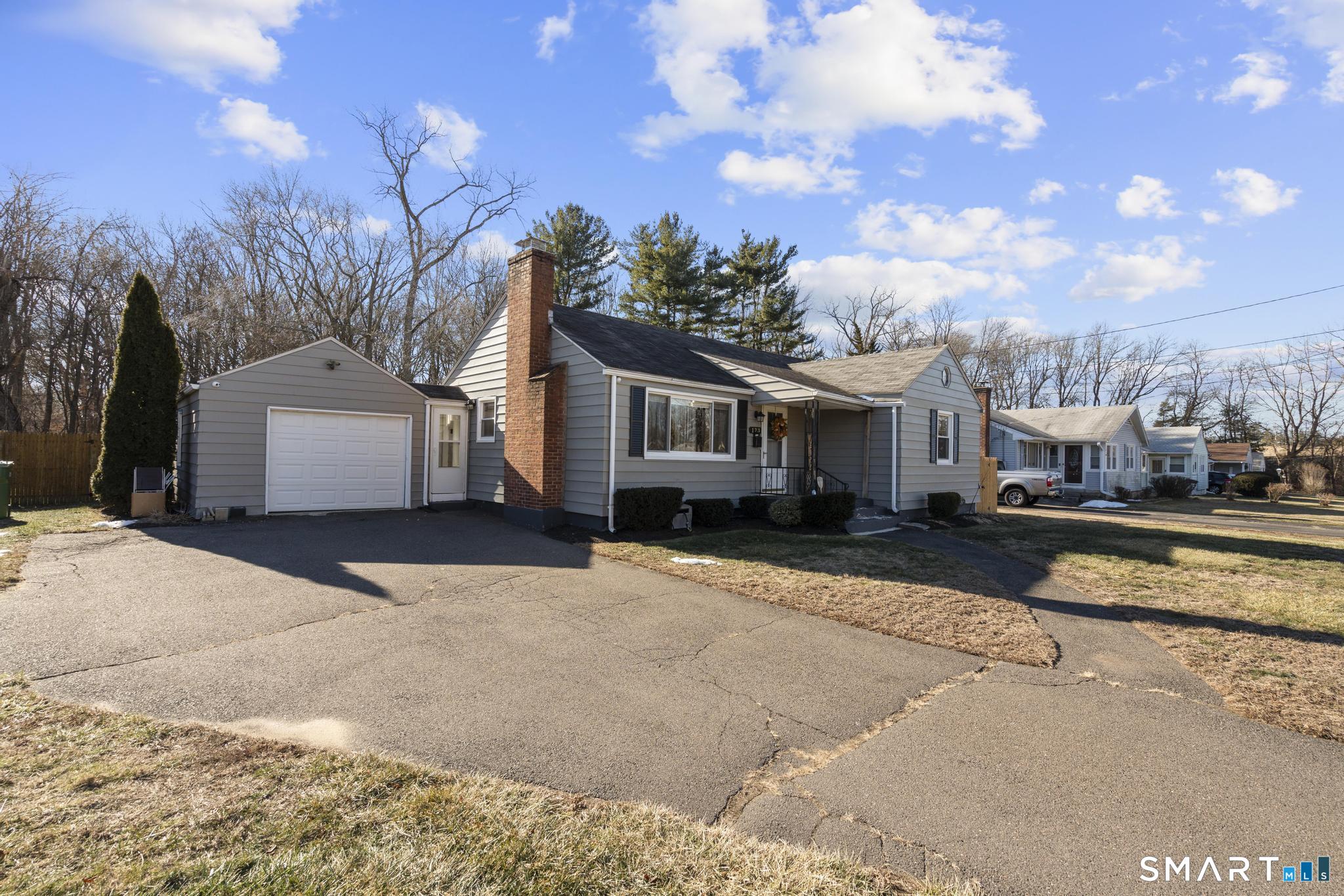 123 East Wolcott Avenue