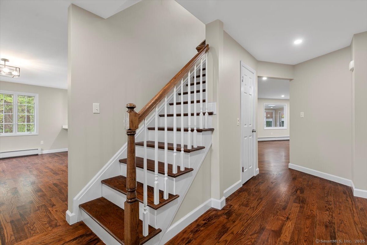 41 Cedarhurst Lane