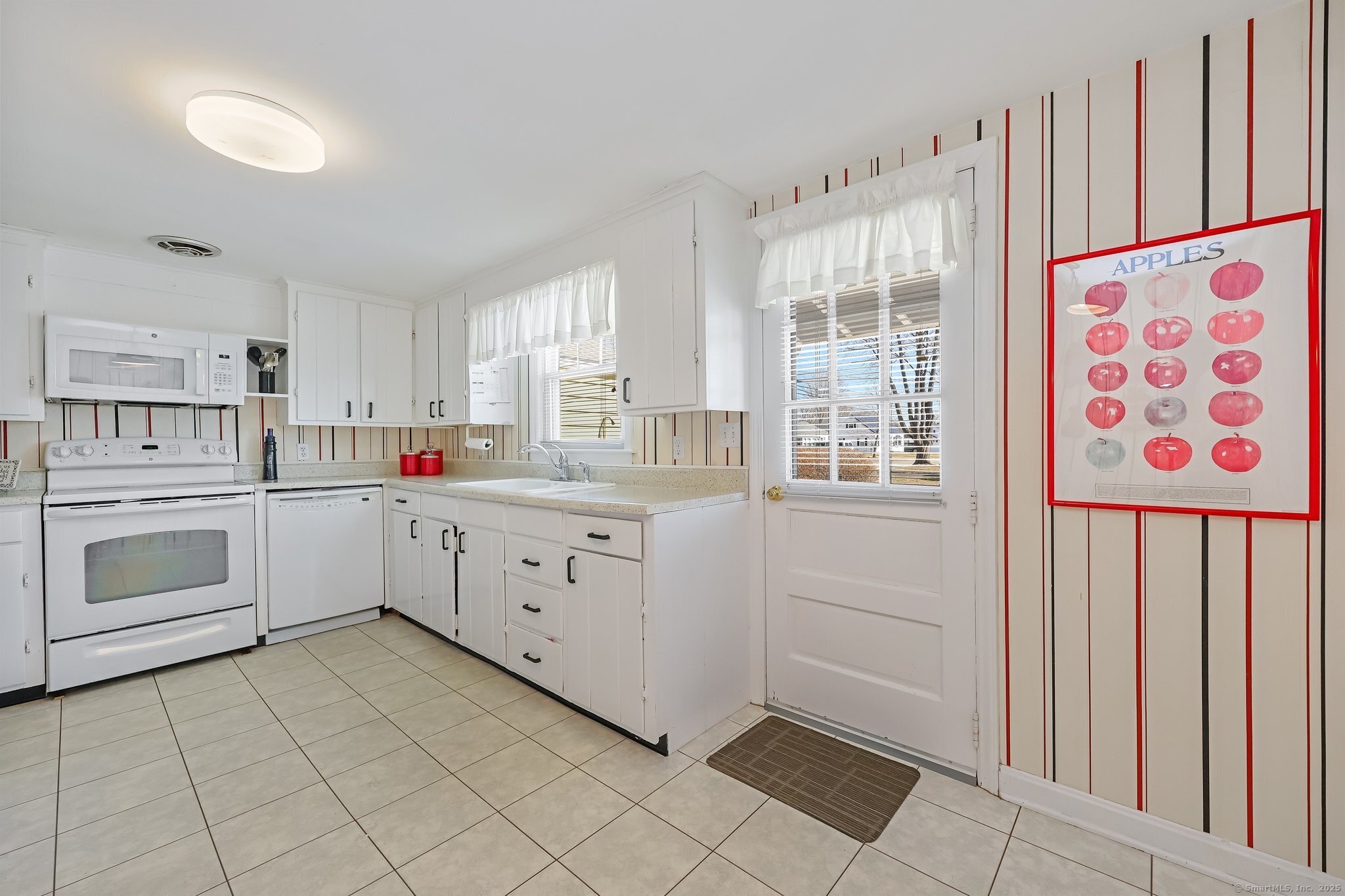 46 Lynde Street, Old Saybrook, Connecticut image 12