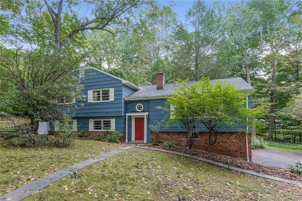 Photo 1 of 122 Old Logging Road, Stamford, Connecticut, $453,000, Web #: 170113769