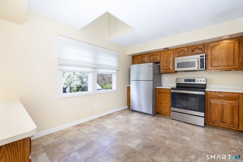 Tiny photo for 85 Gate Ridge Road #85, Fairfield, CT 06825 (MLS # 24168276)