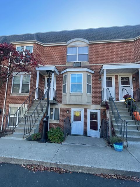 Photo of 10 Liberty Street #B32, Danbury, CT 06810 (MLS # 24136202)