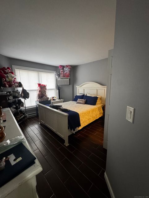 Tiny photo for 10 Liberty Street #B32, Danbury, CT 06810 (MLS # 24136202)