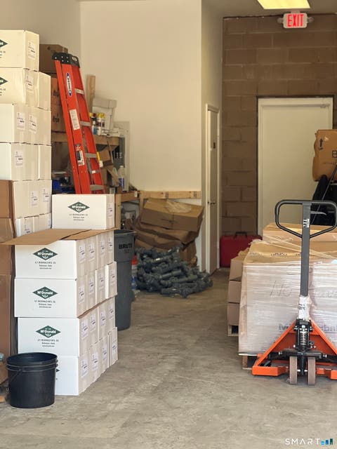 Tiny photo for 7 Corporate Drive #109, North Haven, CT 06473 (MLS # 24200137)