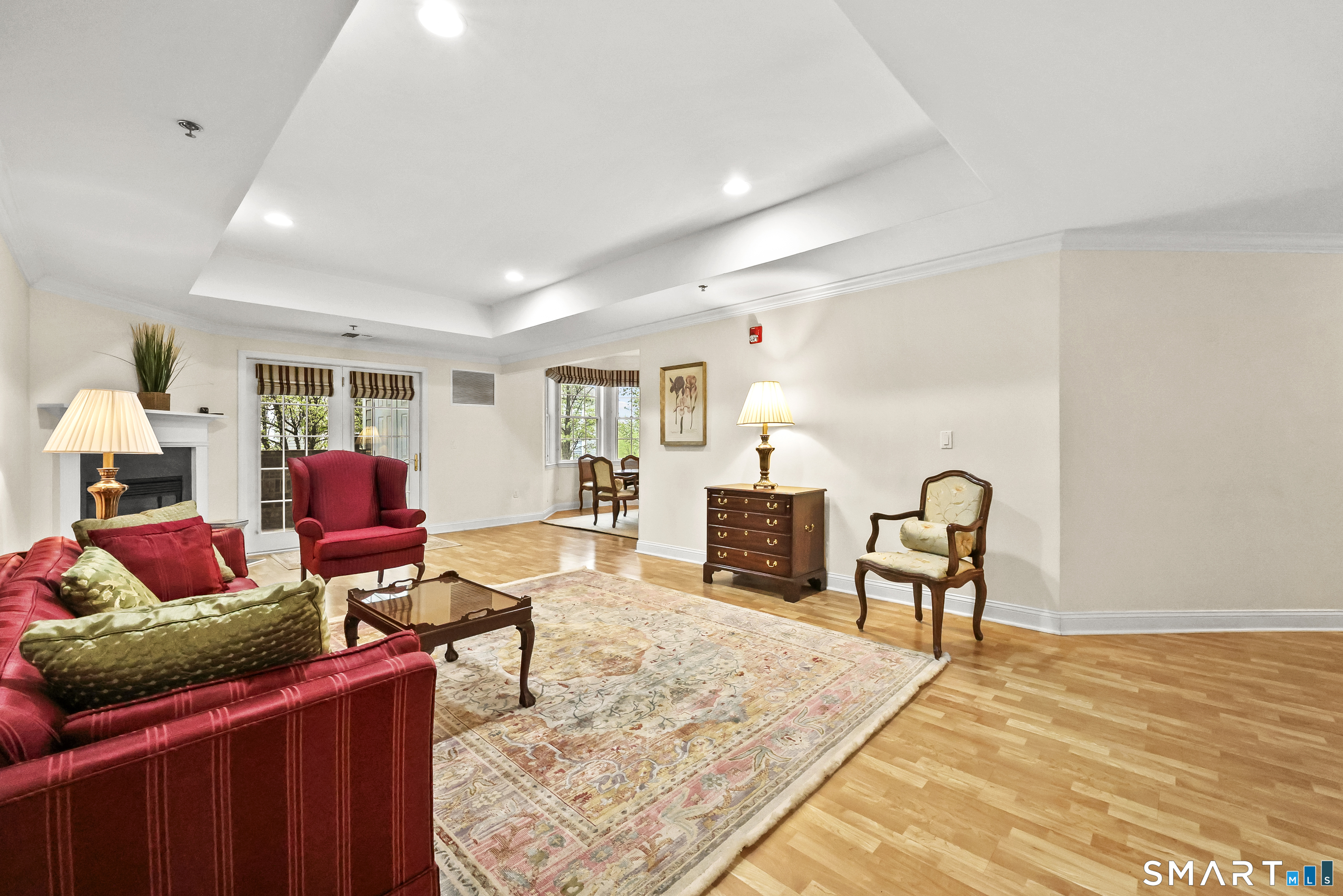 25 Cassandra Boulevard 111