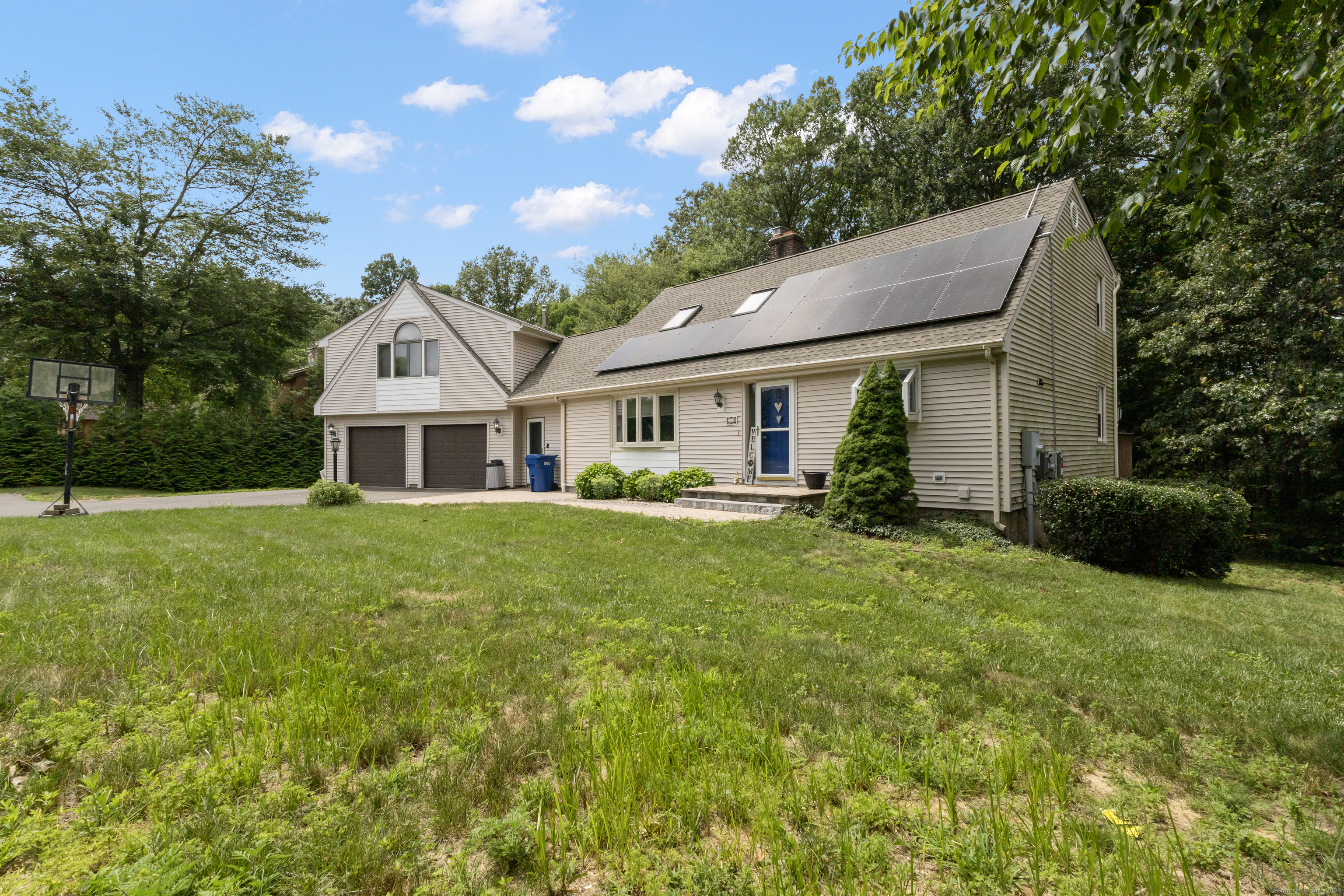 26 Lochview Drive