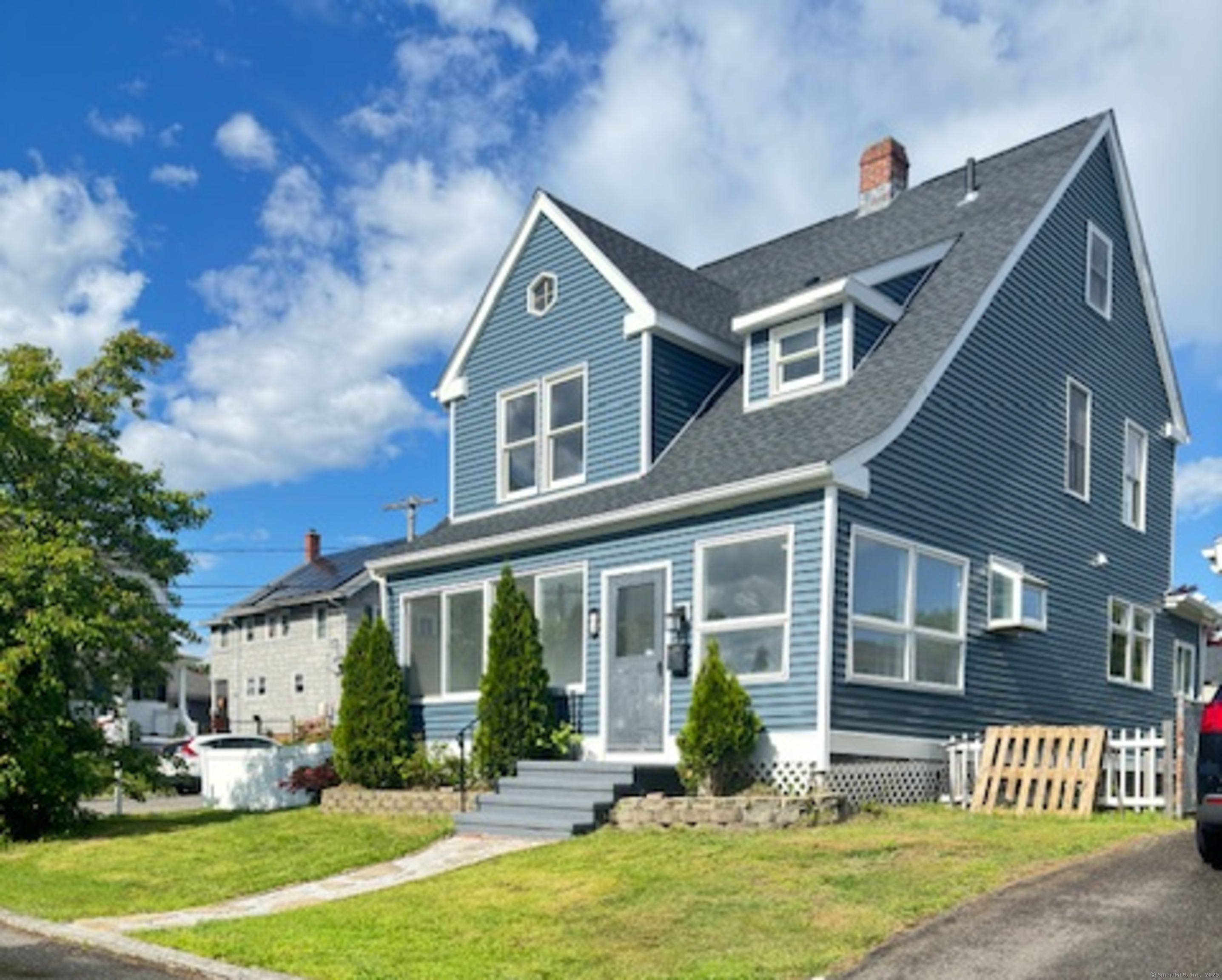 Property for Sale at Culver Court, Naugatuck, Connecticut - Bedrooms: 3 
Bathrooms: 2 
Rooms: 6  - $349,900