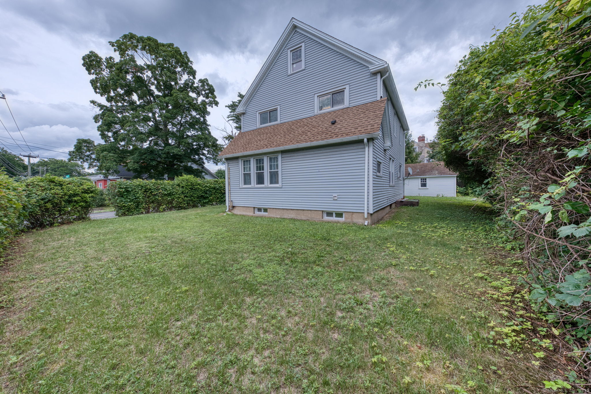 7 Ellsworth Street