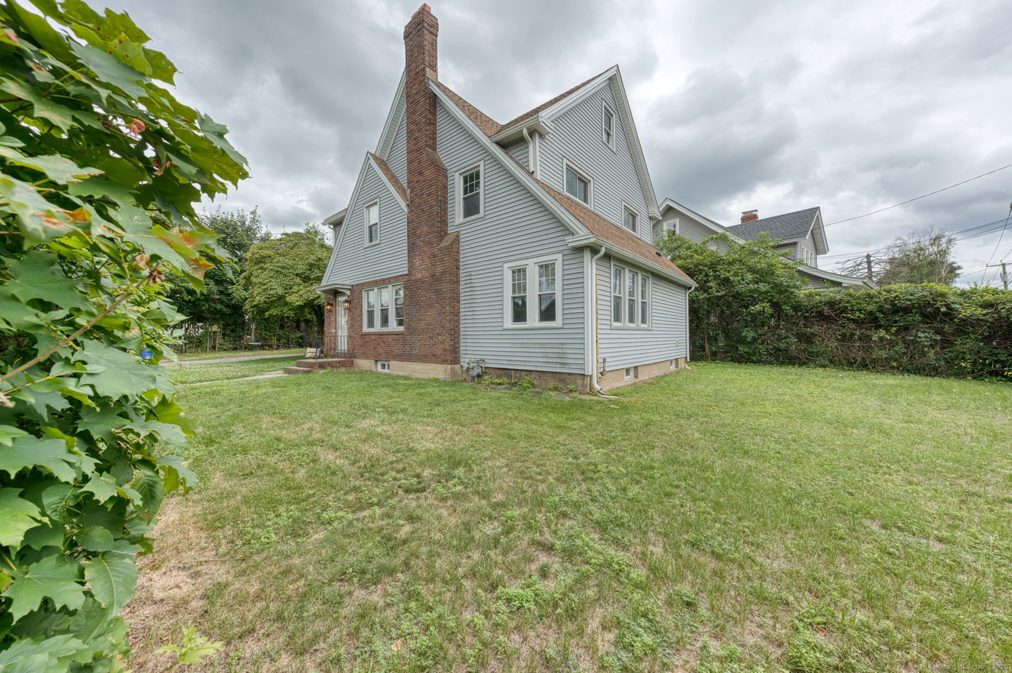 7 Ellsworth Street