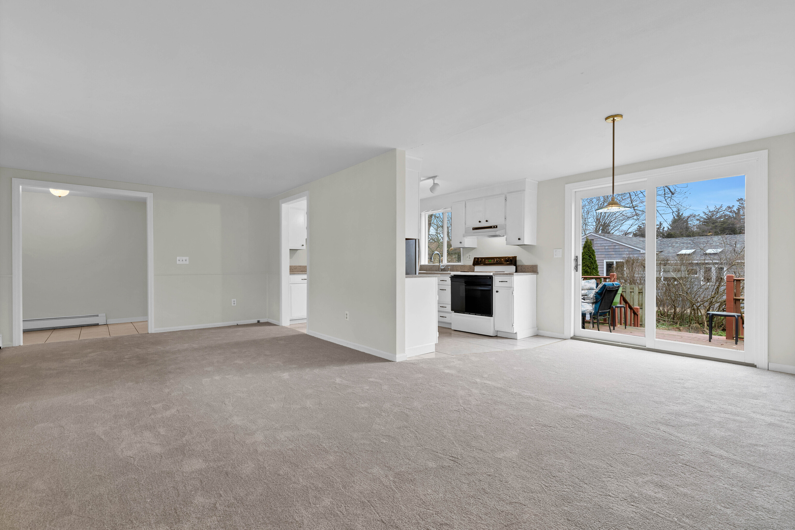 16 Mary Mac Loop, Clinton, Connecticut image 7