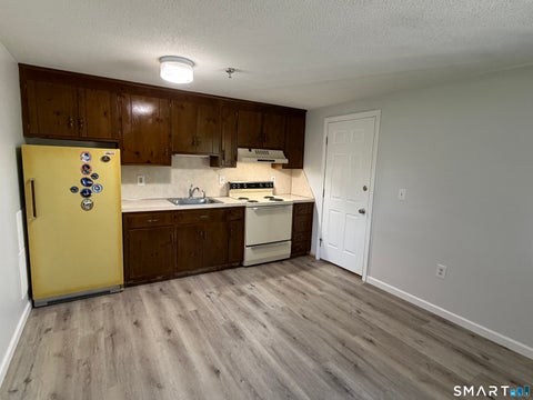 Tiny photo for 17 Farmington Avenue #10, Plainville, CT 06062 (MLS # 24201738)