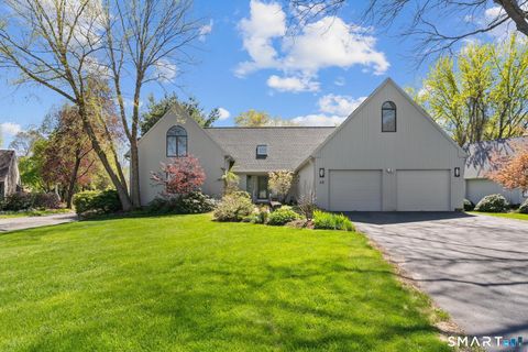Photo of 68 Deep Brook Harbor #68, Suffield, CT 06078 (MLS # 24163644)