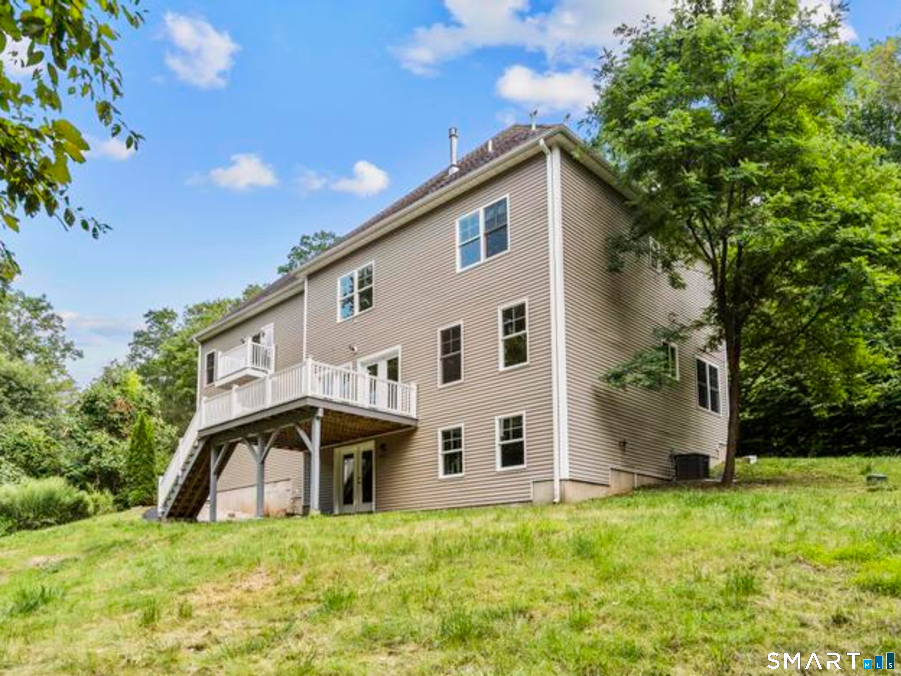 49 Ratlum Mountain Road