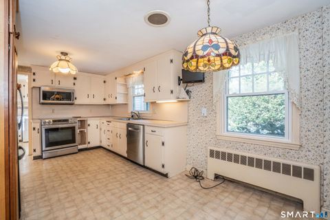 Tiny photo for 8 Quorn Hunt Road, Simsbury, CT 06092 (MLS # 24141350)