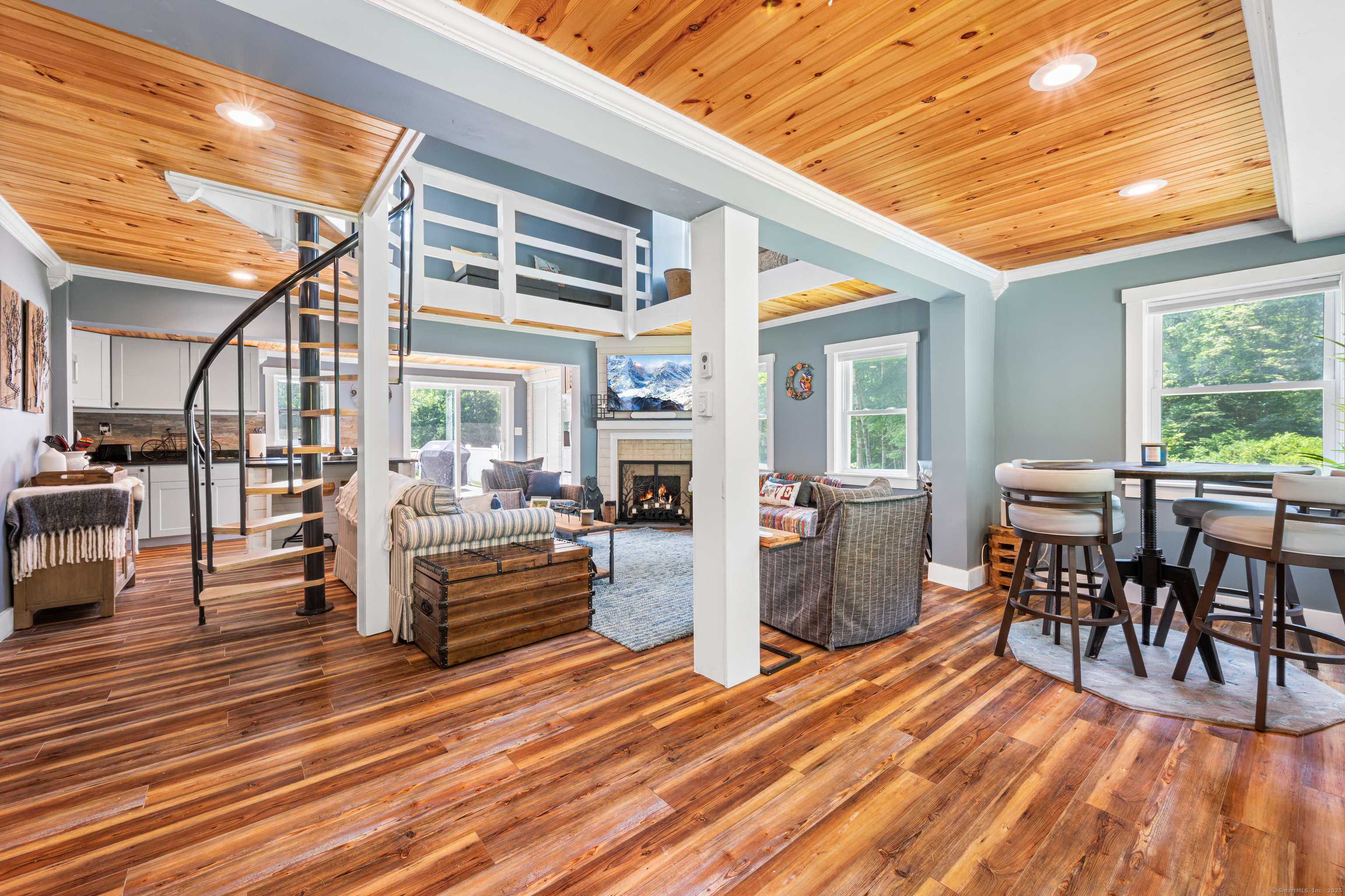 173 Brewster Road