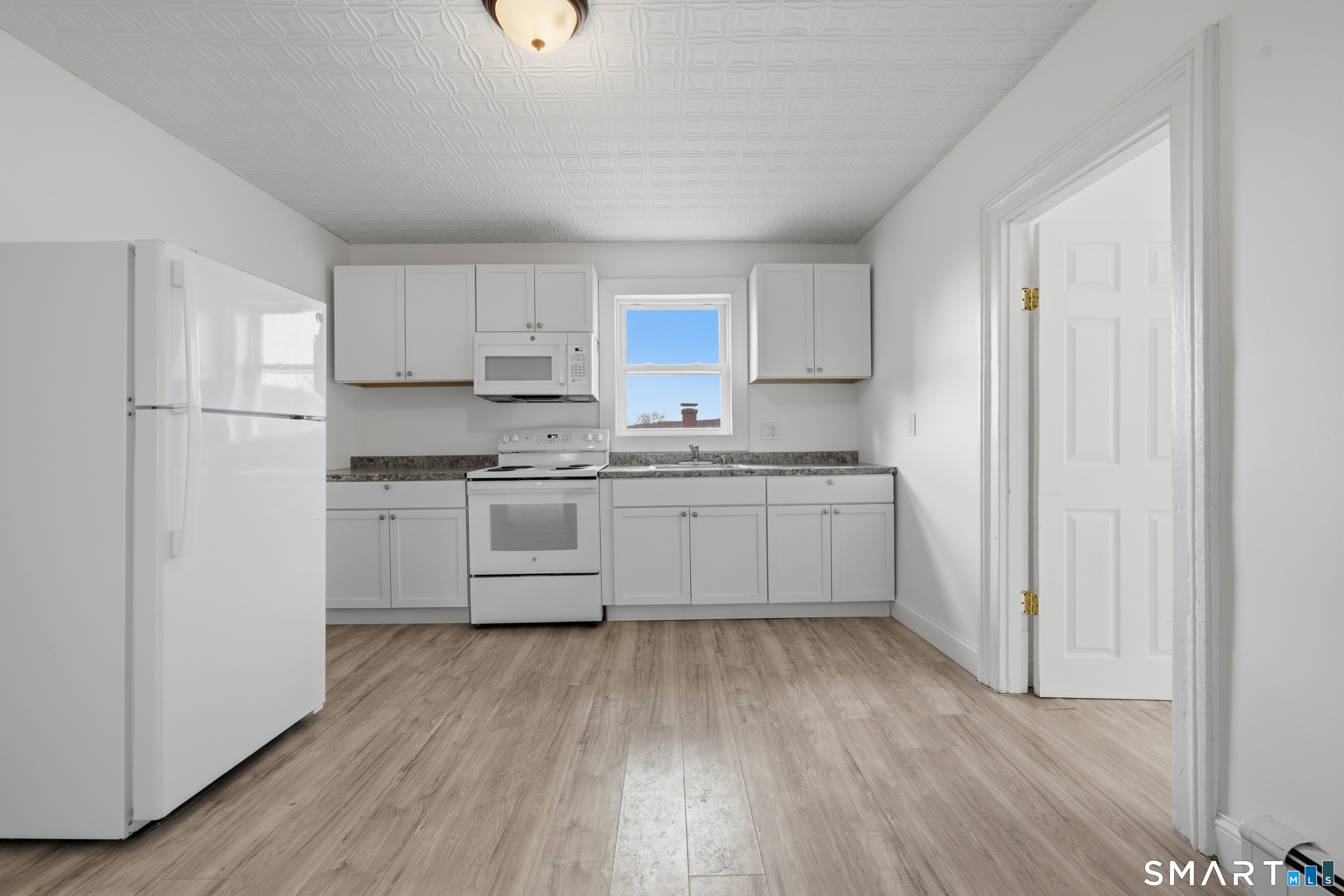 23 Dunn Avenue 2