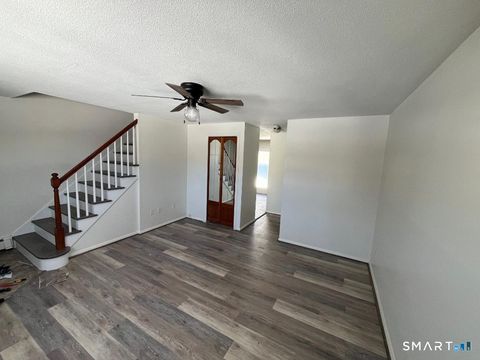 Tiny photo for 633 Center Street #APT E, Manchester, CT 06040 (MLS # 24153303)