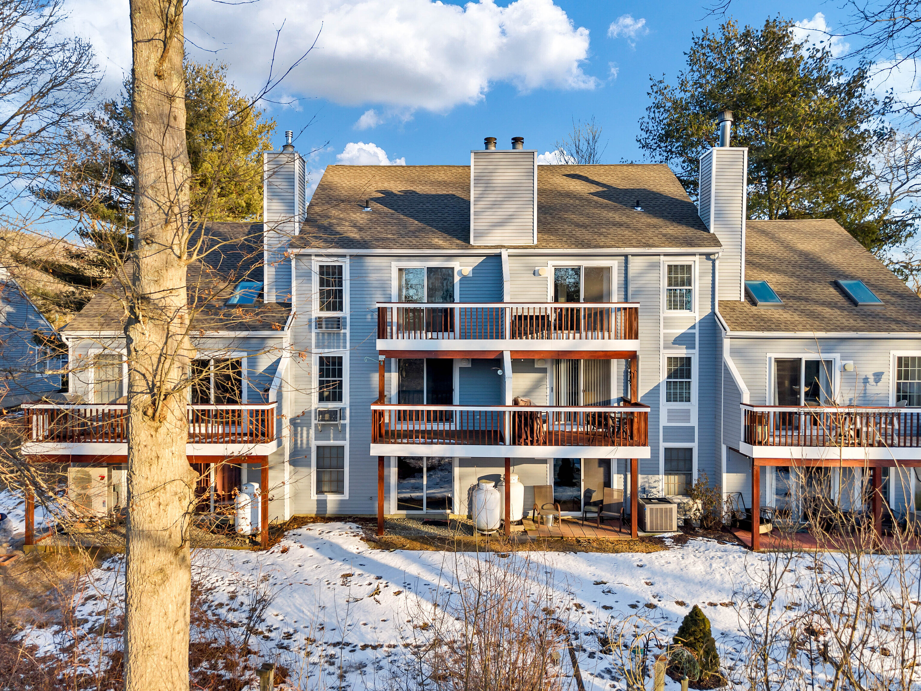 14 Whitehall Pond #14, Stonington, Connecticut image 5