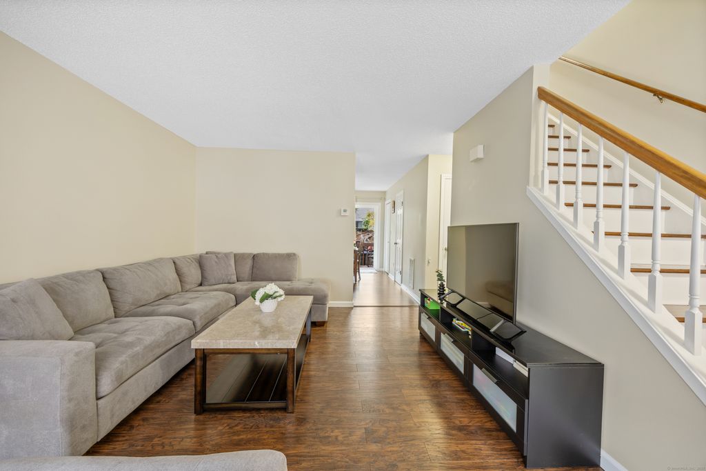 Photo of 380 Hitchcock Road #206, Waterbury, CT 06705 (MLS # 24135836)