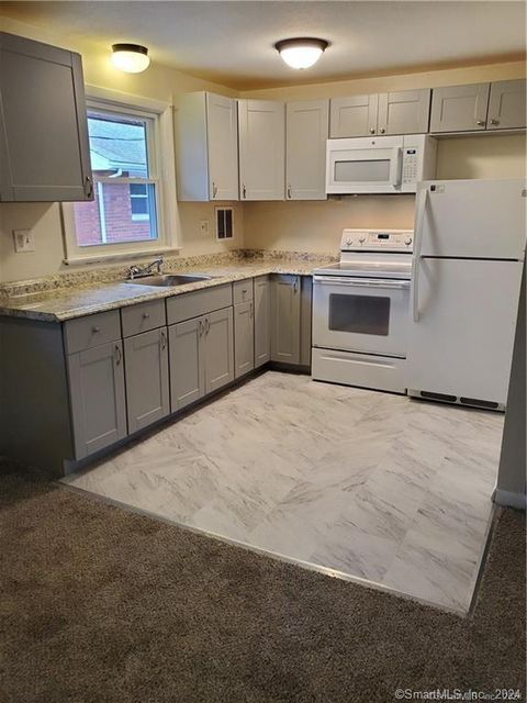 Tiny photo for 468 Woodbridge Street #APT 16, Manchester, CT 06042 (MLS # 24152985)