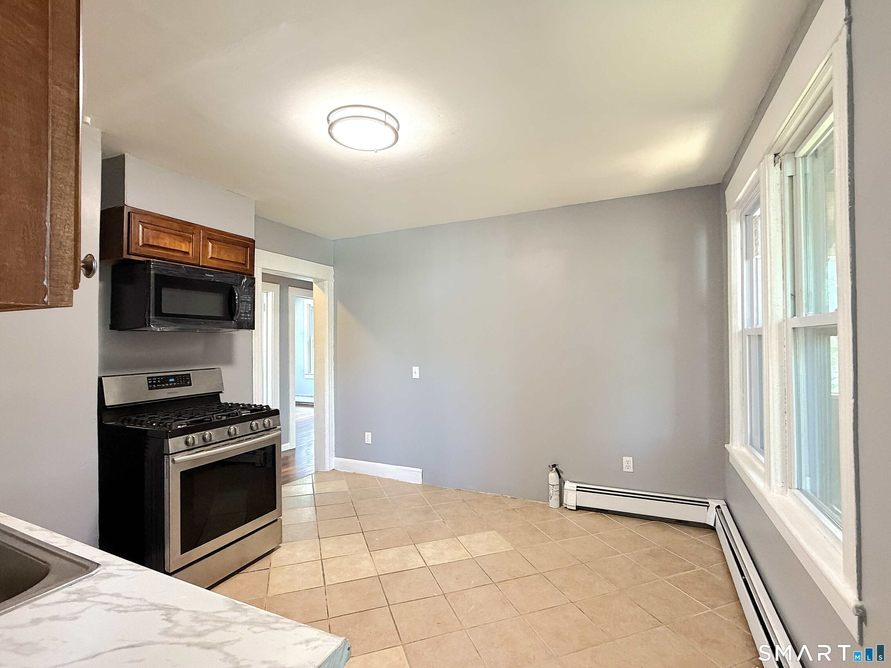 14 Cerretta Street 2