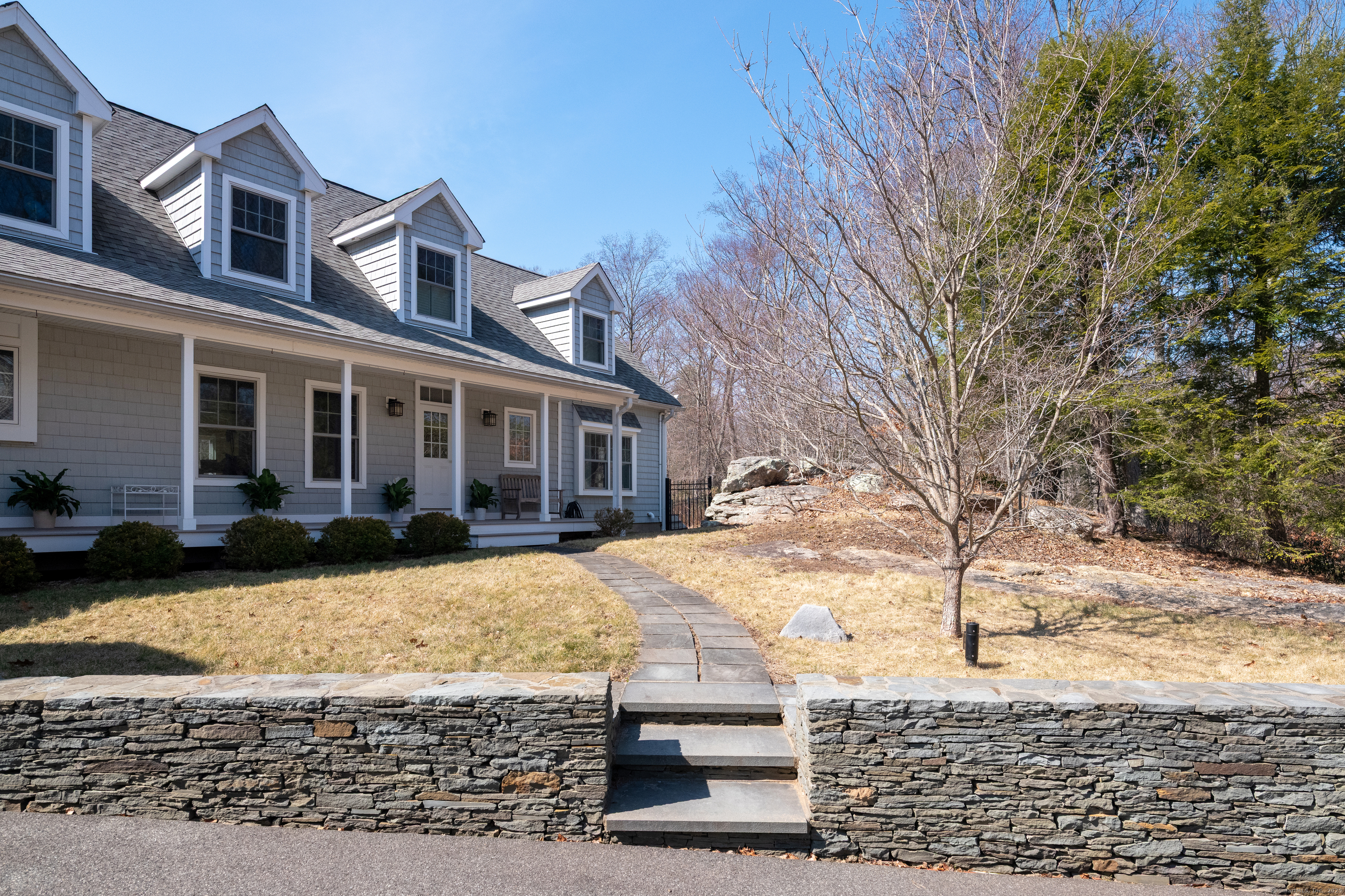 24 Sunset Ridge Drive, Guilford, Connecticut image 5