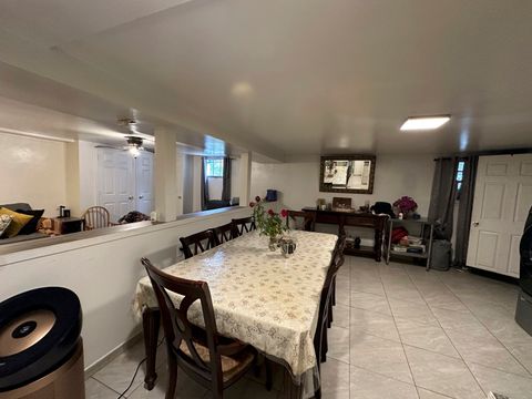 Tiny photo for 39 Draper Avenue, Meriden, CT 06450 (MLS # 24133368)