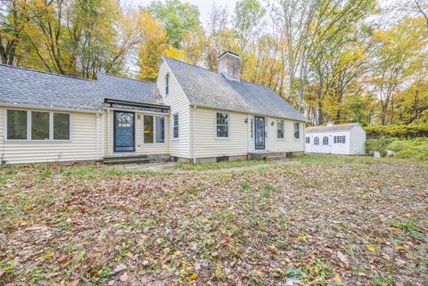 Photo of 49 Southridge Drive, Waterbury, CT 06708 (MLS # 24133985)