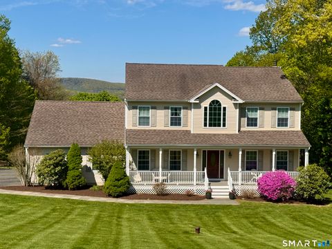 11 Meredith Lane New Milford CT 06776