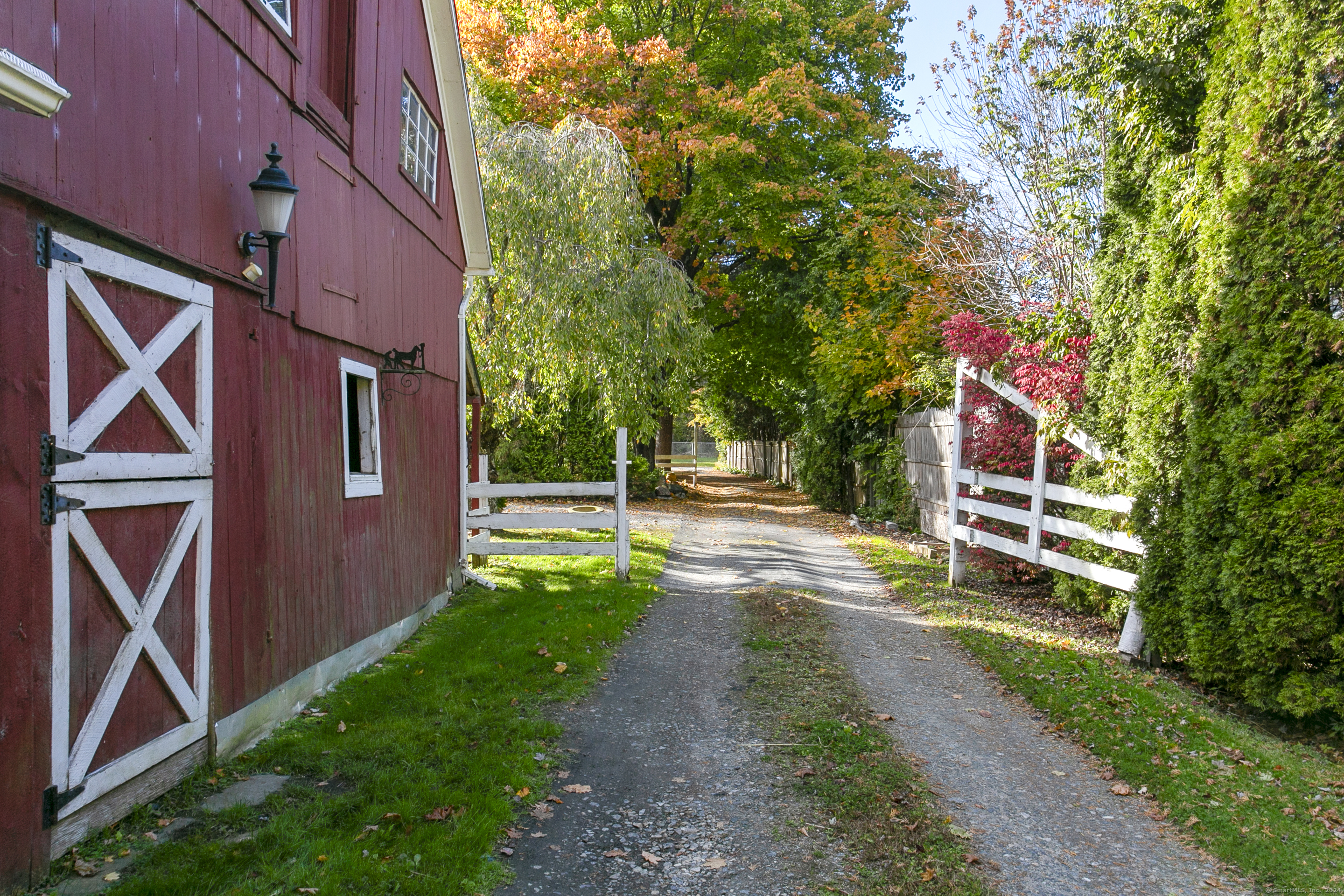 40 University Drive, Torrington, Connecticut image 10