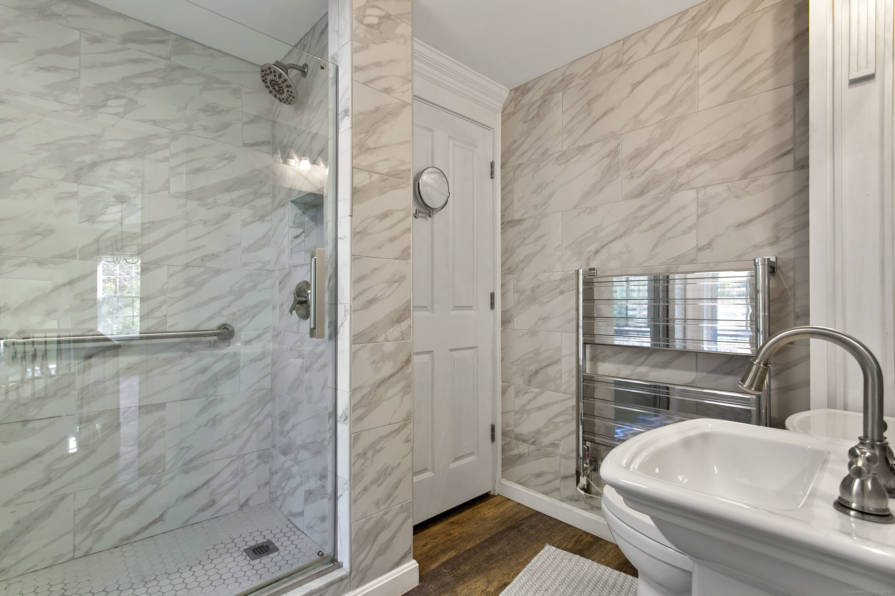 40 University Drive, Torrington, Connecticut image 25