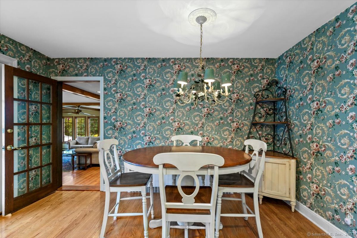 94 Fennbrook Drive, Hamden, Connecticut image 12