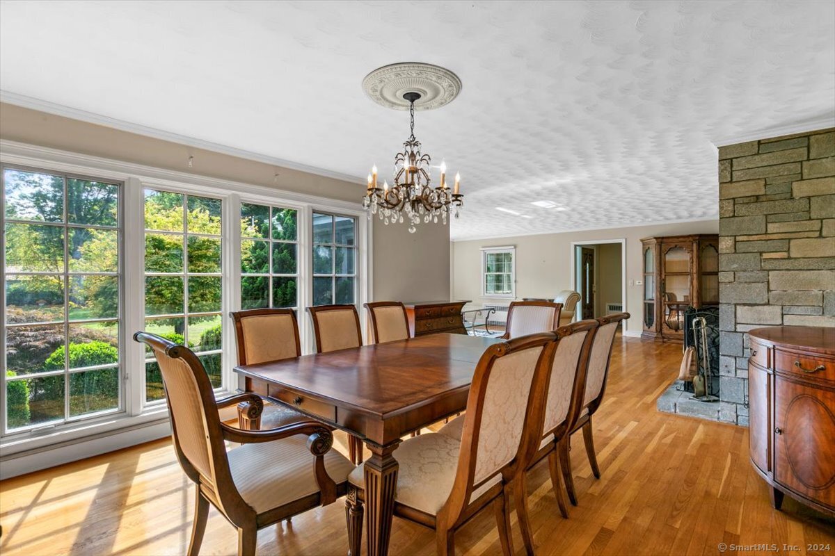 94 Fennbrook Drive, Hamden, Connecticut image 8