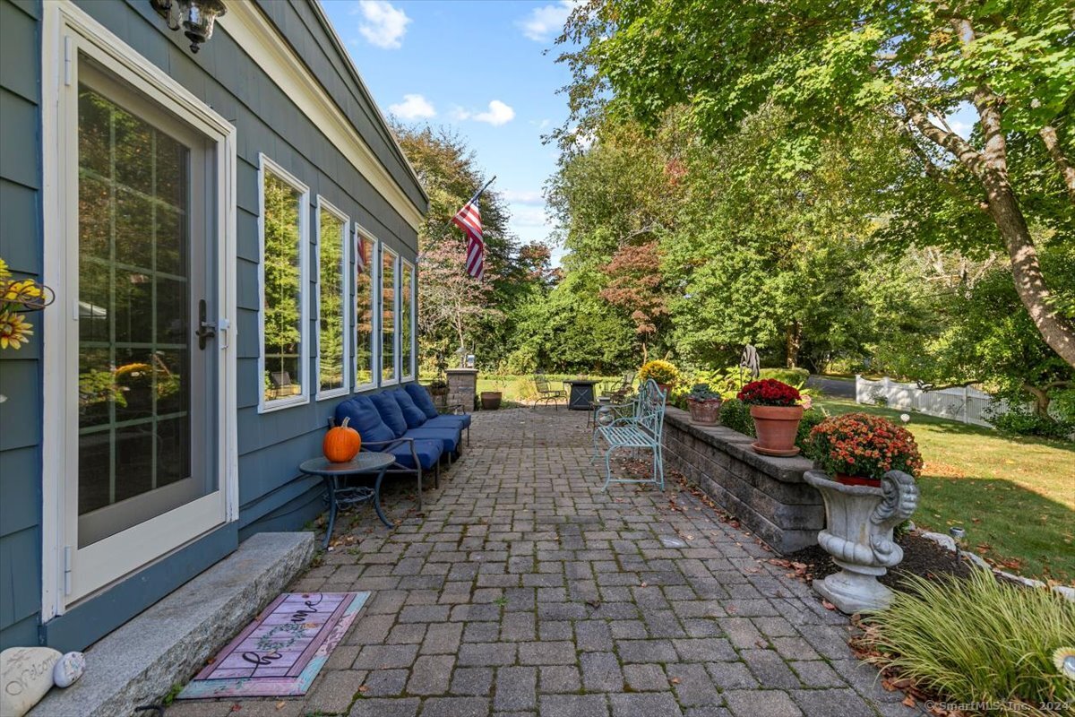 94 Fennbrook Drive, Hamden, Connecticut image 36
