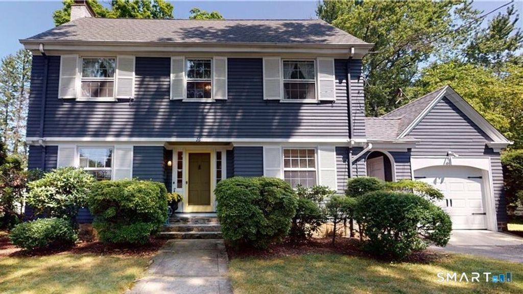 Photo of 26 Chamberlain Street, New Britain, CT 06052 (MLS # 24150438)