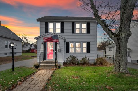 49 High Street Wallingford CT 06492