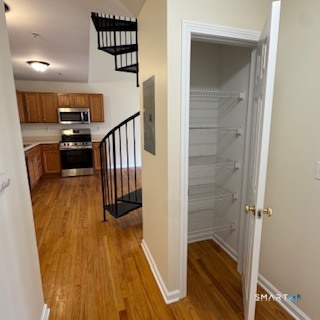 680 Boston Post Road 25