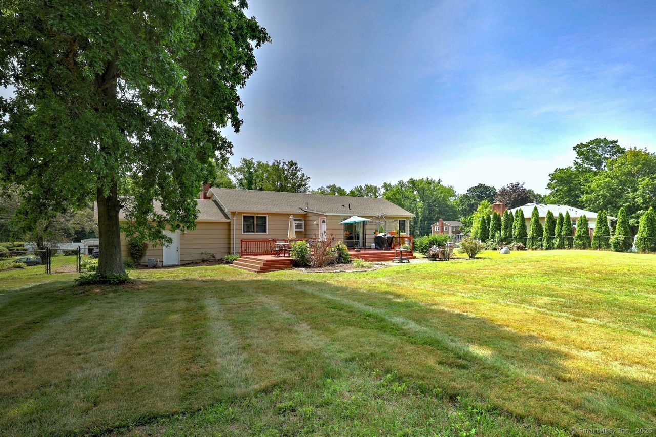 754 Riverside Drive