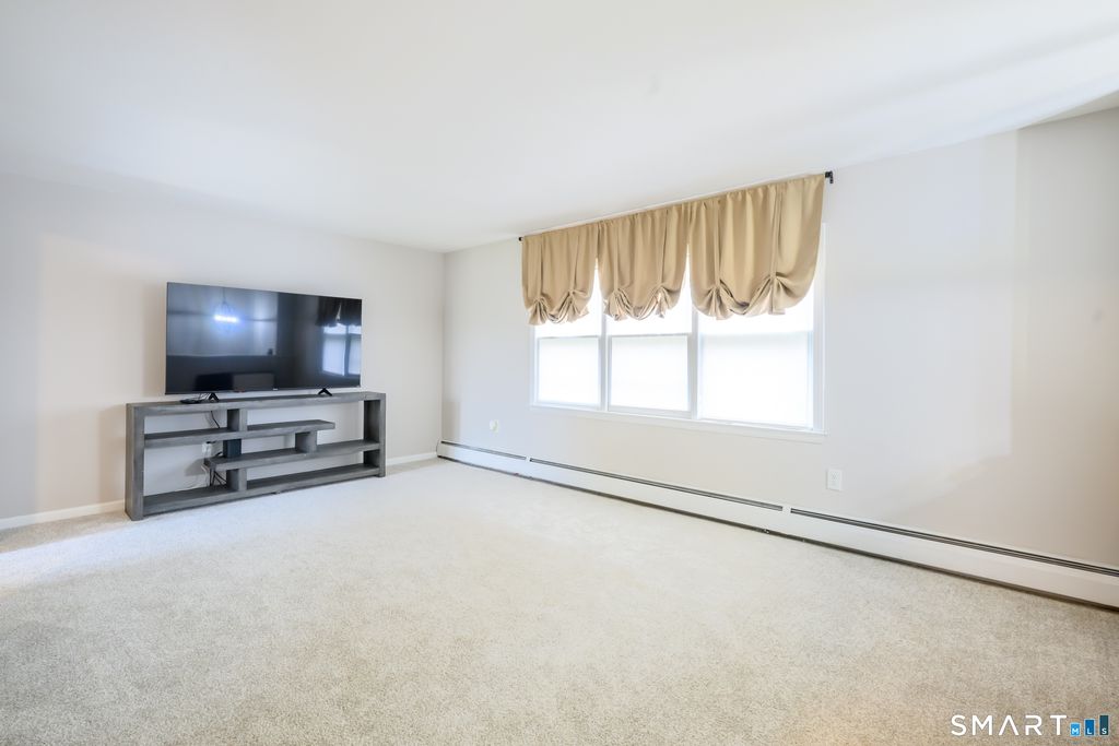 Photo of 17 Lyme Street, Windsor, CT 06095 (MLS # 24144951)