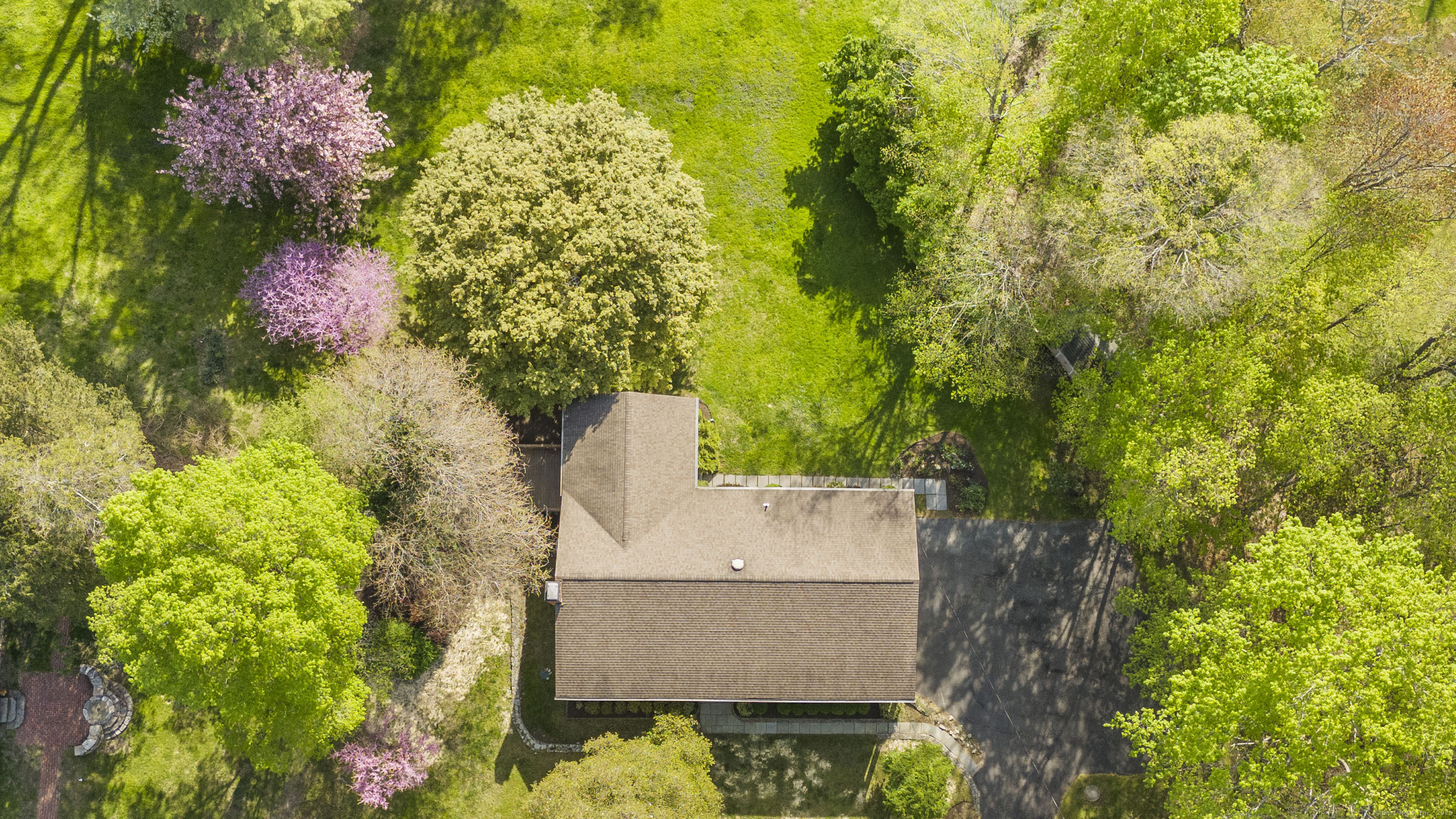 329 Roxbury Road, Stamford, Connecticut image 39