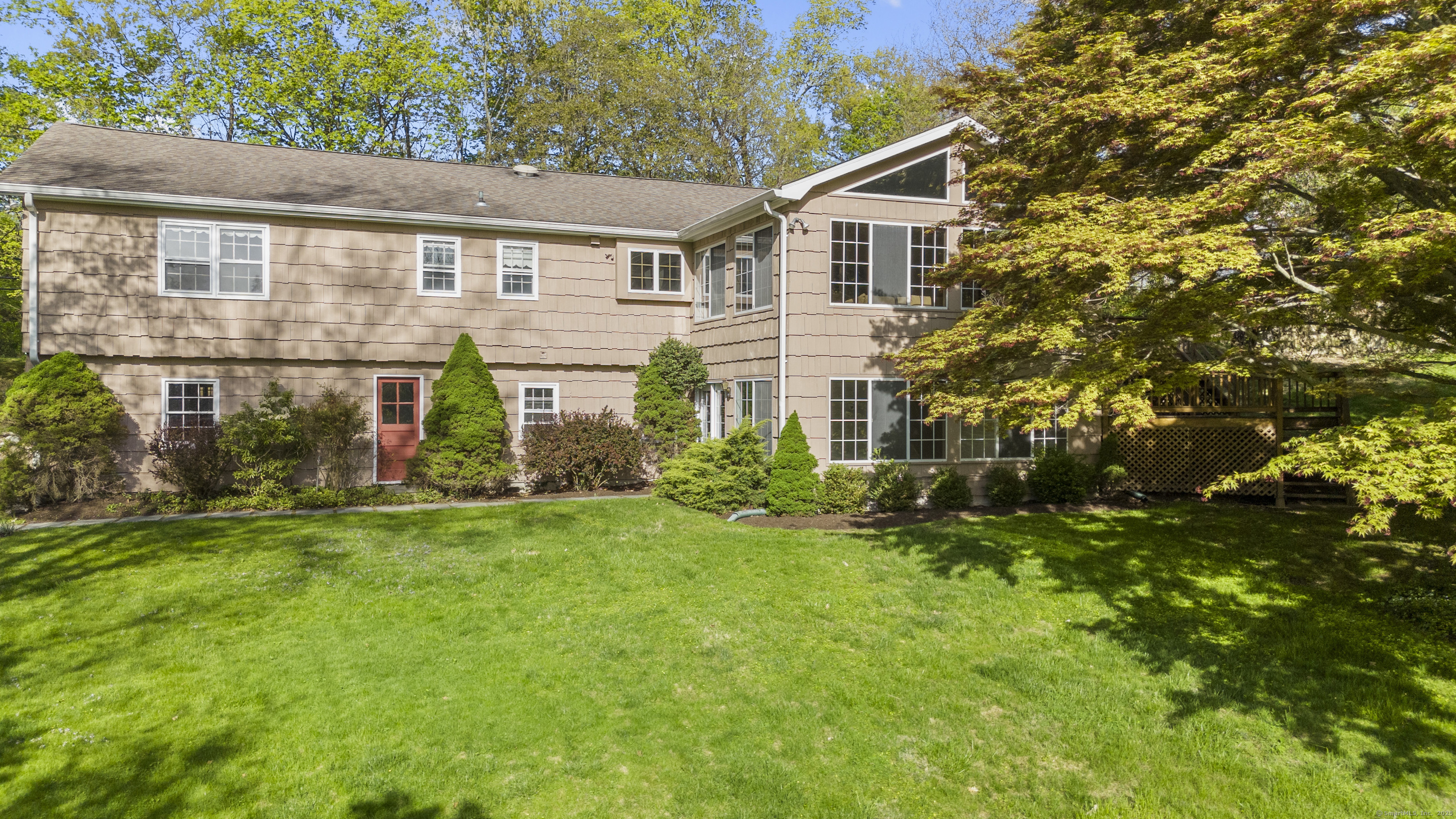 329 Roxbury Road, Stamford, Connecticut image 4