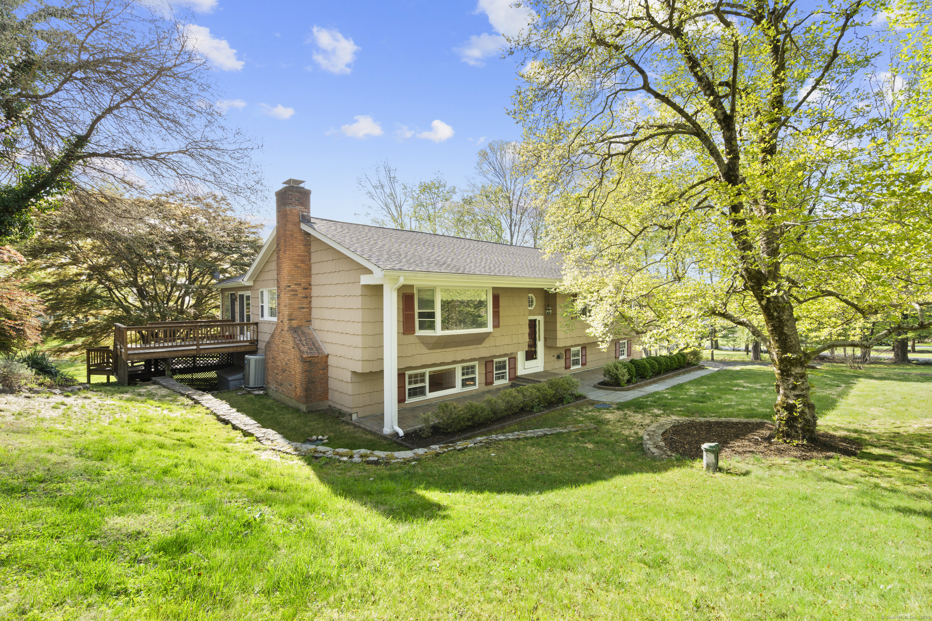 329 Roxbury Road, Stamford, Connecticut image 3