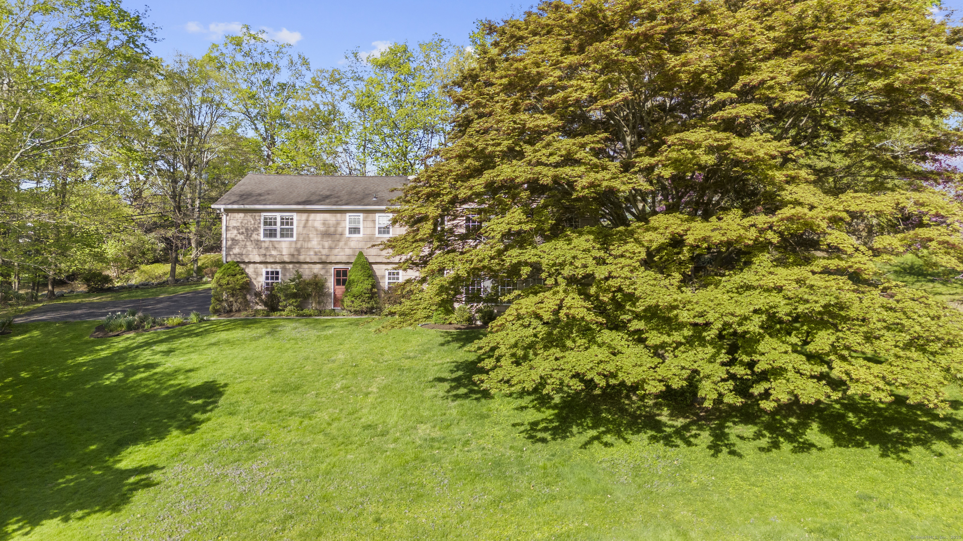 329 Roxbury Road, Stamford, Connecticut image 5