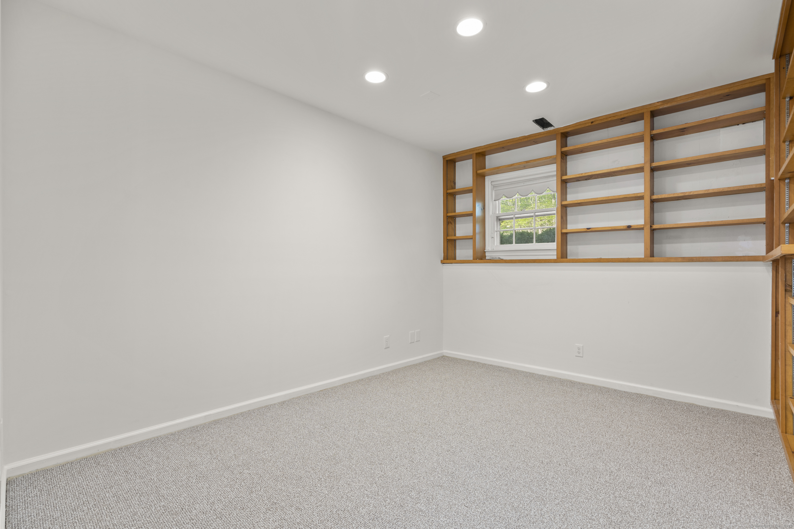 329 Roxbury Road, Stamford, Connecticut image 33